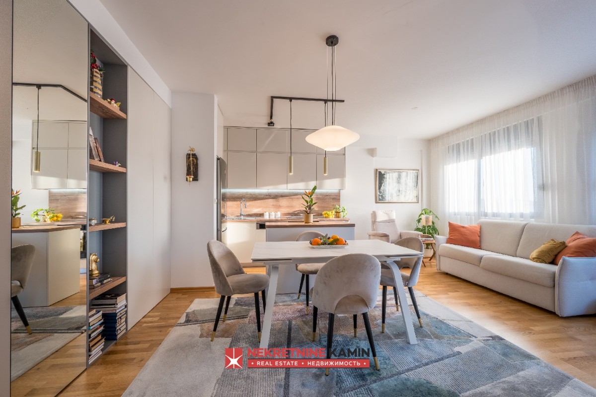 New Fully Furnished Two-Bedroom Apartment with Parking Space, Pod Kuk, Tivat
